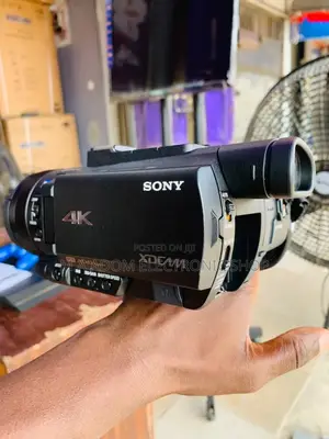 Better Sony PXW-Z90V HD Compact NXCAM Camcorder