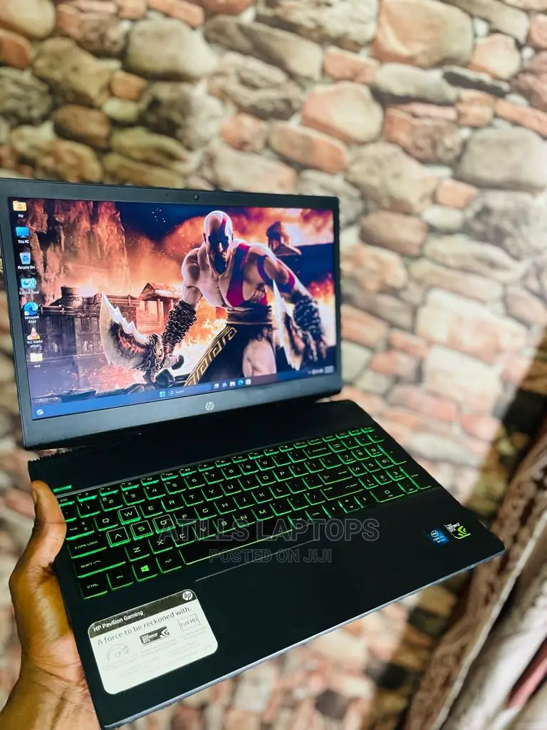 Laptop HP Pavilion Gaming 15 2019 16GB Intel Core I7 SSHD+SSD 2T