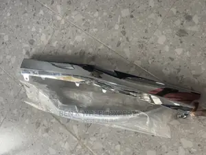 Mercedes Benz C300 2015 Bumper Shining