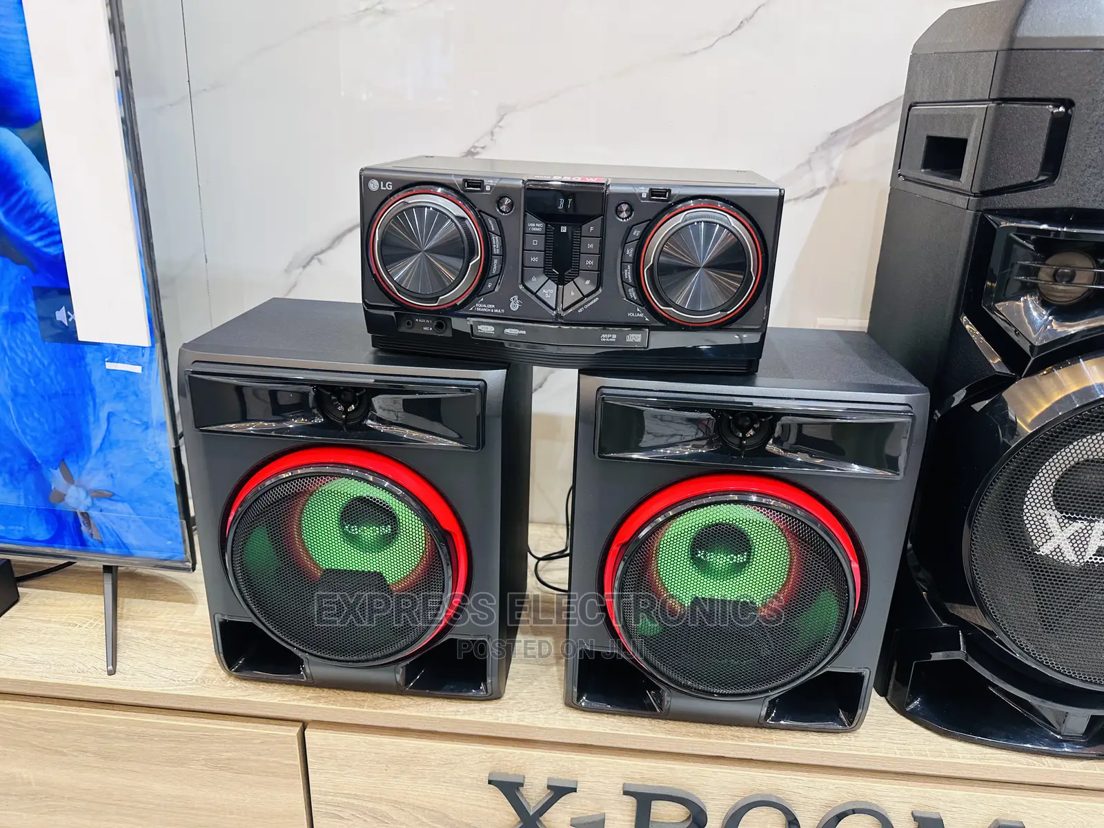 Fabulous Job LG XBOOM CL65 | 950W | 2.2ch