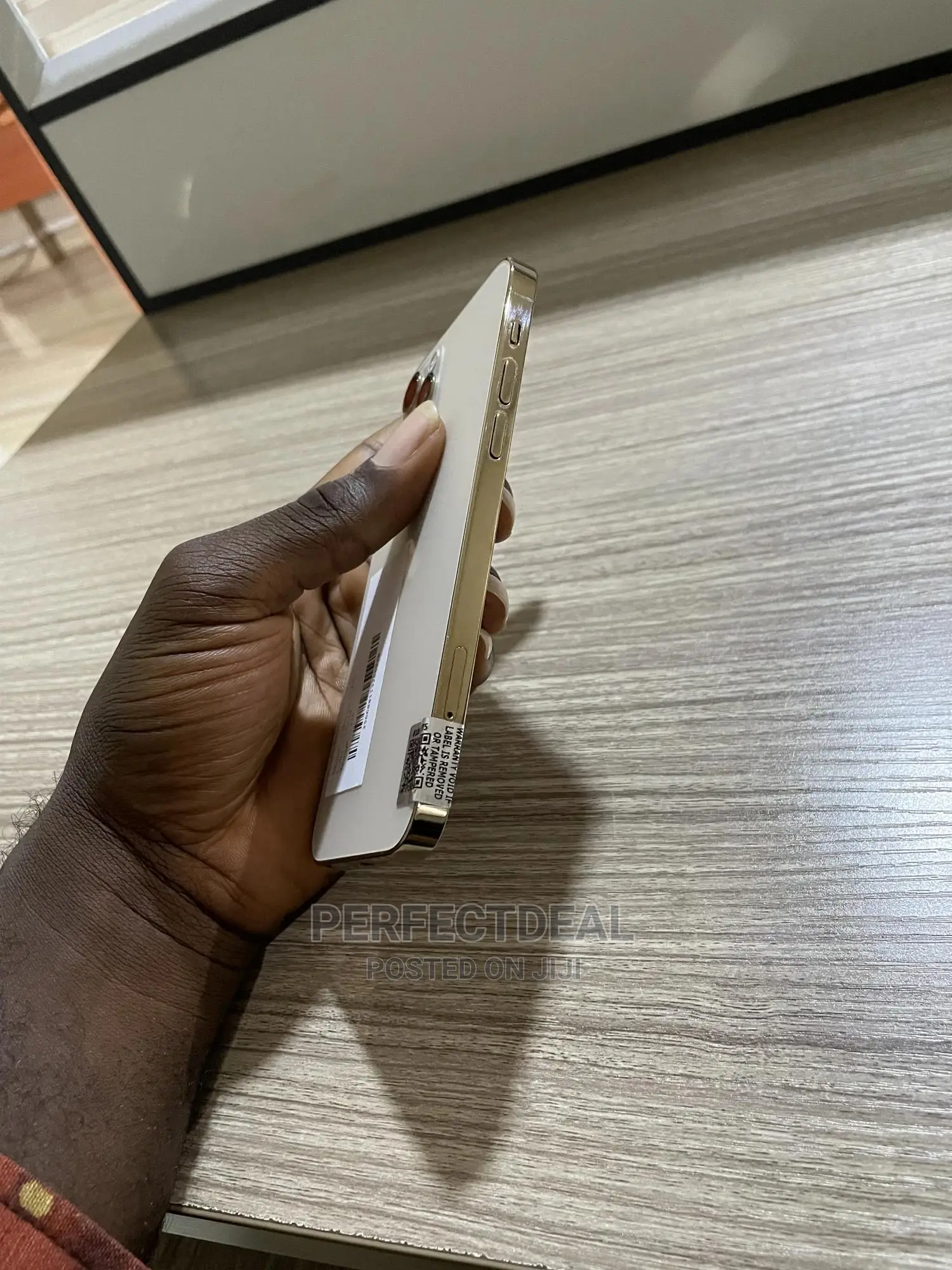 New Apple iPhone 12 Pro 128 GB Gold