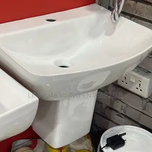 Small Basin _ Wall Hung Short Pedestal Basin