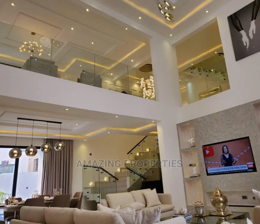 5bdrm House in East Legon for sale