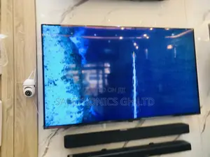 Samsung Uhd Crystal Au71 65 Inches Led Glossy