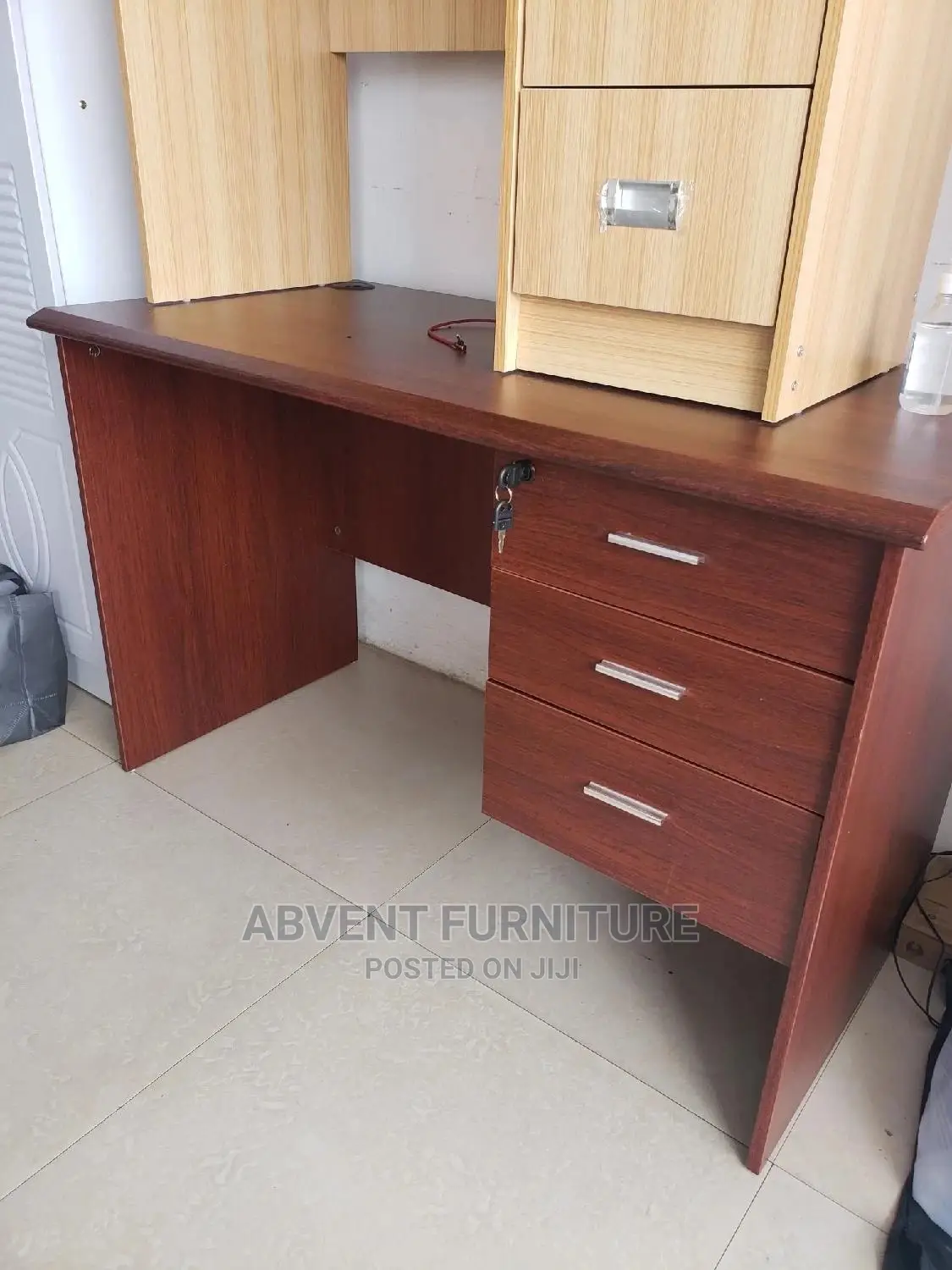 Office Desk