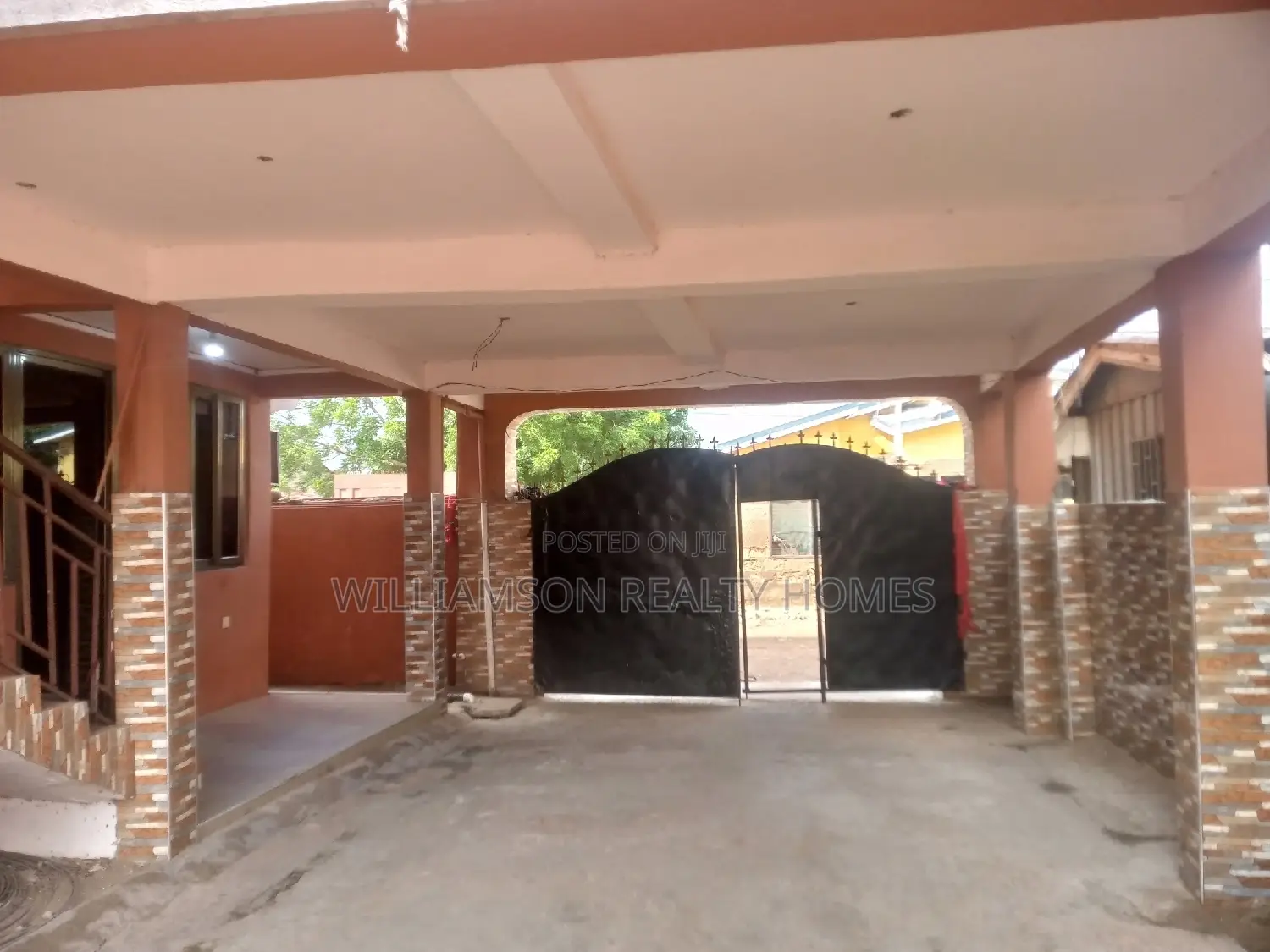 1bdrm Apartment in Kotobabi, Ecobank, Spintex for rent