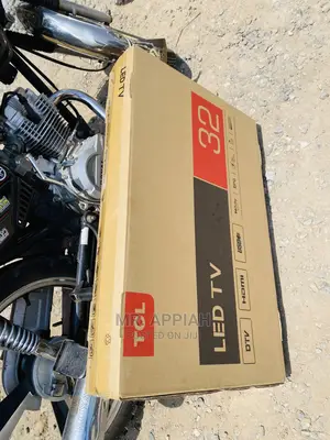 Lovely  TCL 32 Inch Uhd Smart Tv 32D3200 