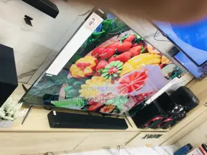 Unique Design UQ81 Lg Glossy 65 Inches Smart Tv