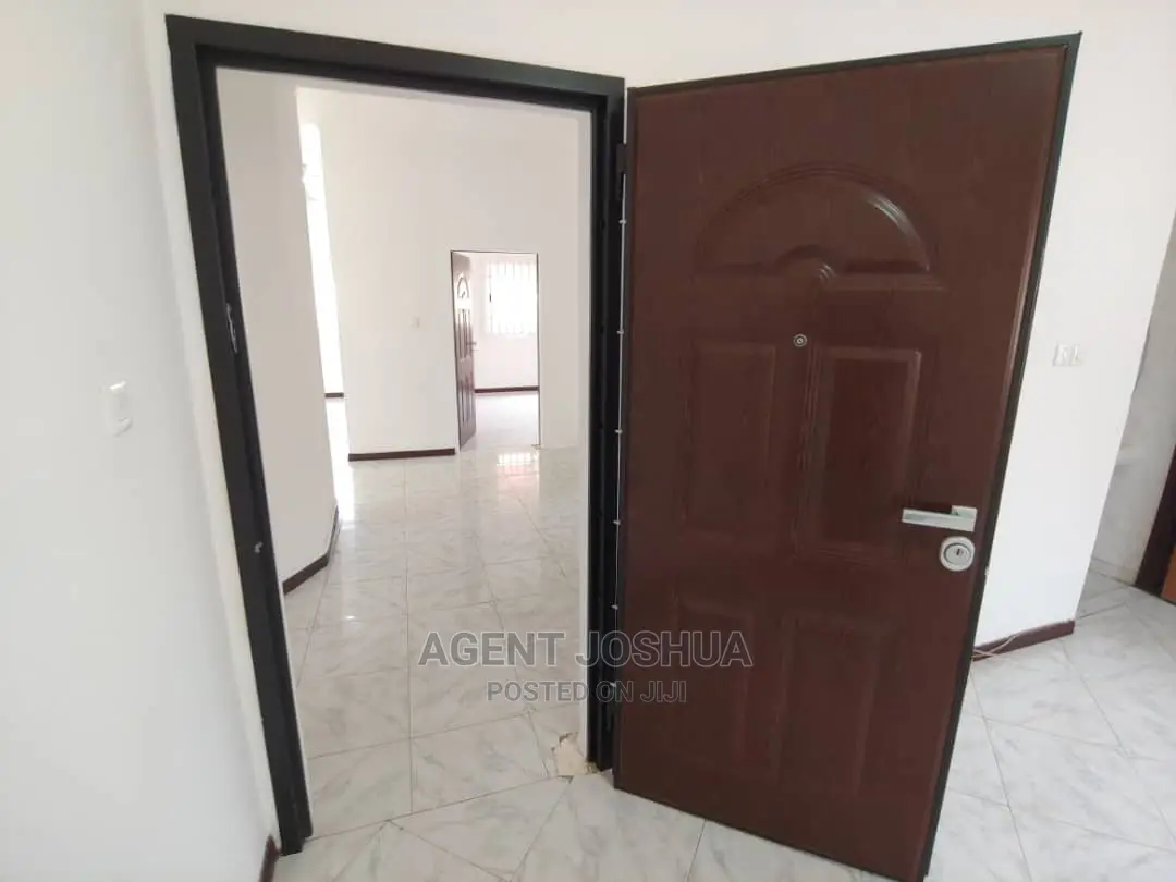 3bdrm House in Manet Court Estate, Spintex for rent