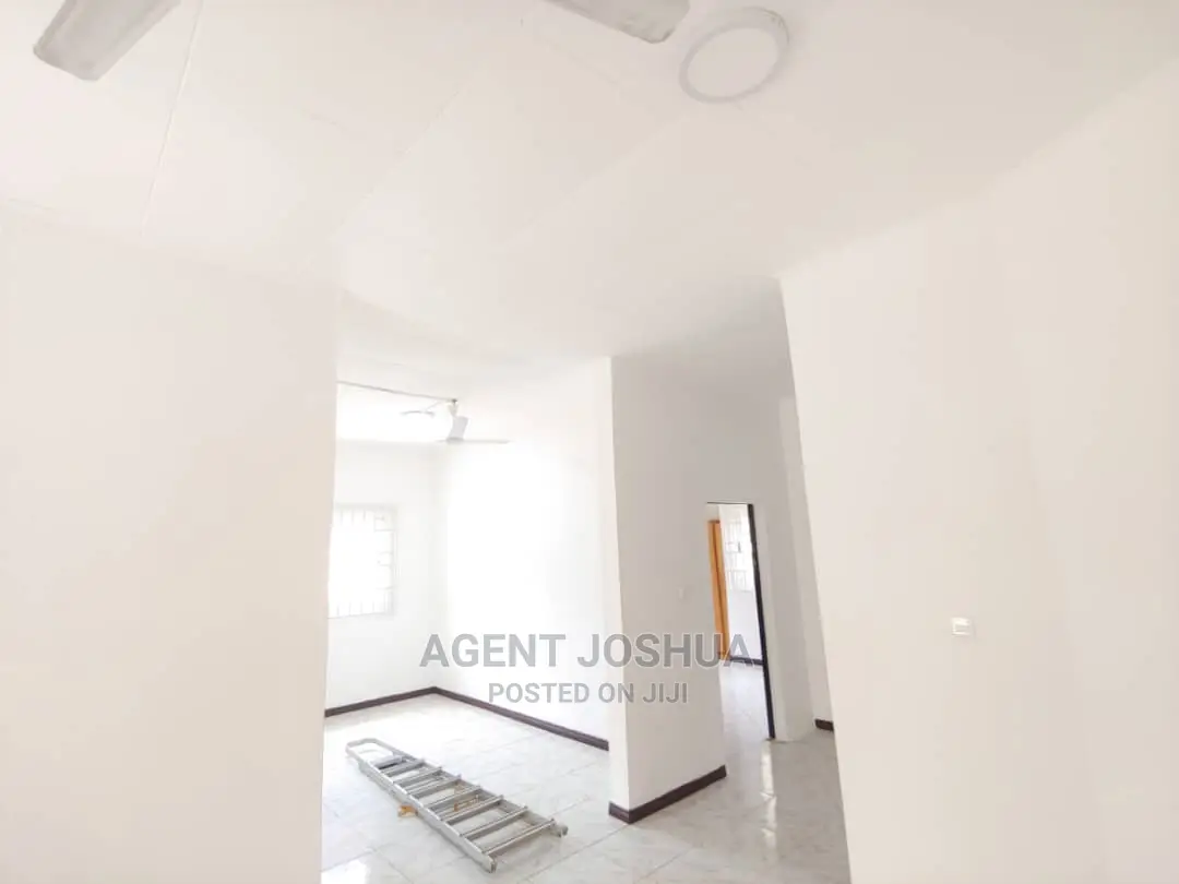 3bdrm House in Manet Court Estate, Spintex for rent