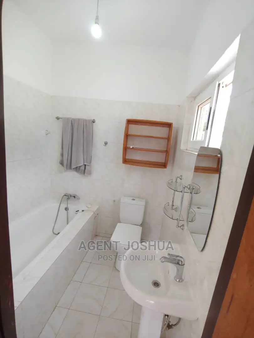 3bdrm House in Manet Court Estate, Spintex for rent