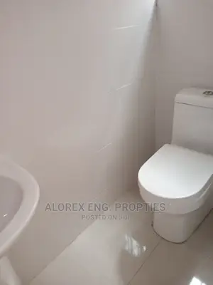 3bdrm House in Gated Community, Oyarifa for rent