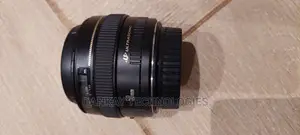 Canon Ef 50mm F/1.4 Usm Lens