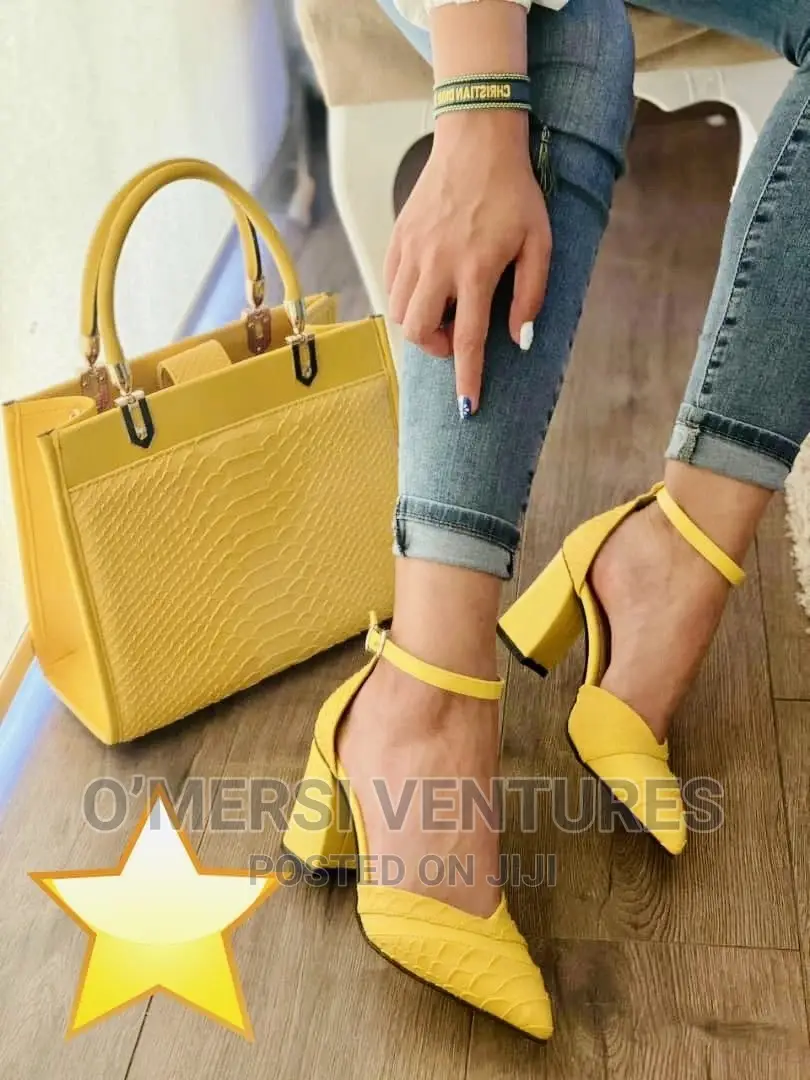 Classy Bag. Casual/Official Use.