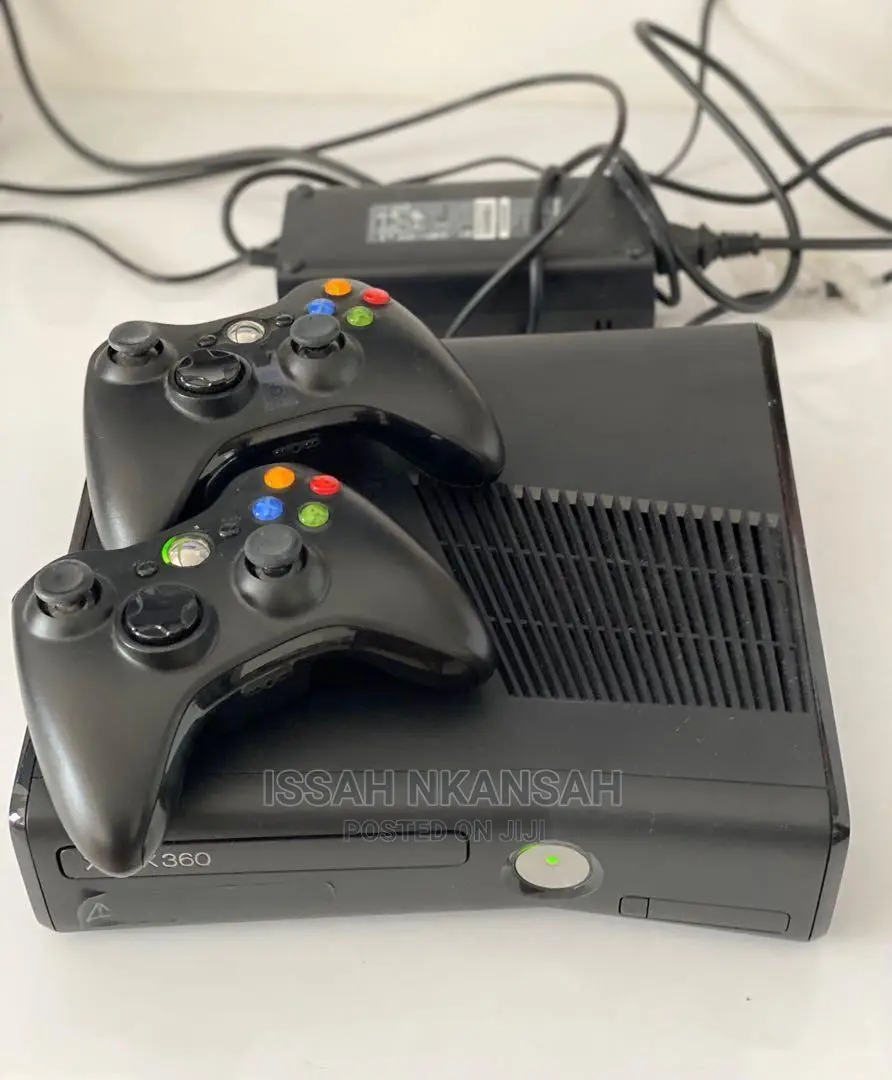 Xbox 360 Two Wireless Controller's