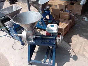 Pepper Mill Machine With Petrol Engine