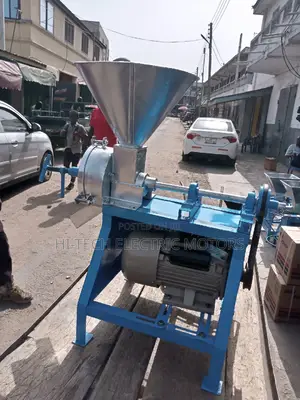 Pepper Mill Machine With Petrol Engine