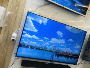 Samsung 2022 Crystal 65 Inches Glossy LED Smart BU80 Tv