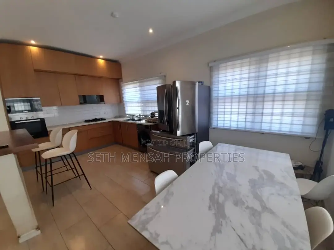 Furnished 2bdrm Apartment in Dzorwulu for rent