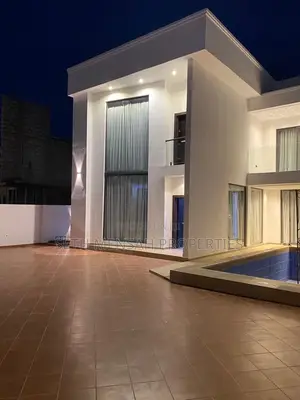 4bdrm Mansion in East Legon for sale