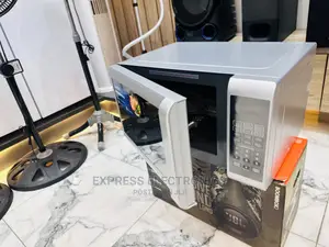 Newly Sealed in Box EM928ETB Midea Microwave
