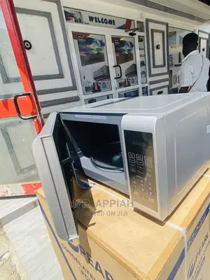 Get a Discount On(28L)Midea Microwave EM928ETB 