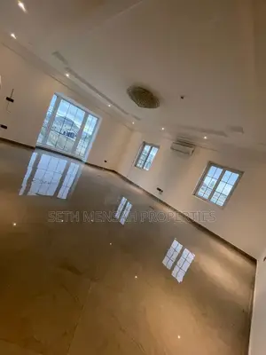 4bdrm House in Adjiriganor for rent