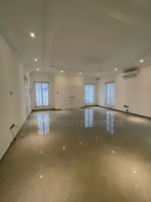 4bdrm House in Adjiriganor for rent