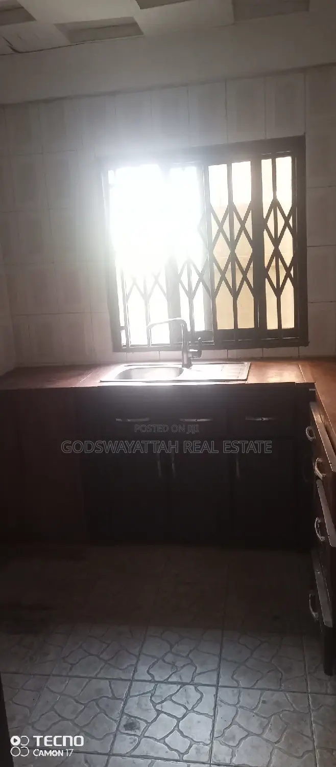 2bdrm Apartment in East Legon for rent