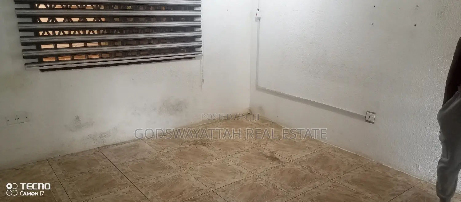 2bdrm Apartment in East Legon for rent
