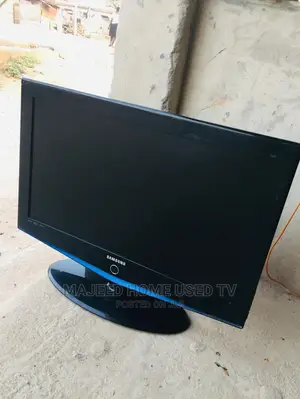 Samsung LCD TV 32 Inches