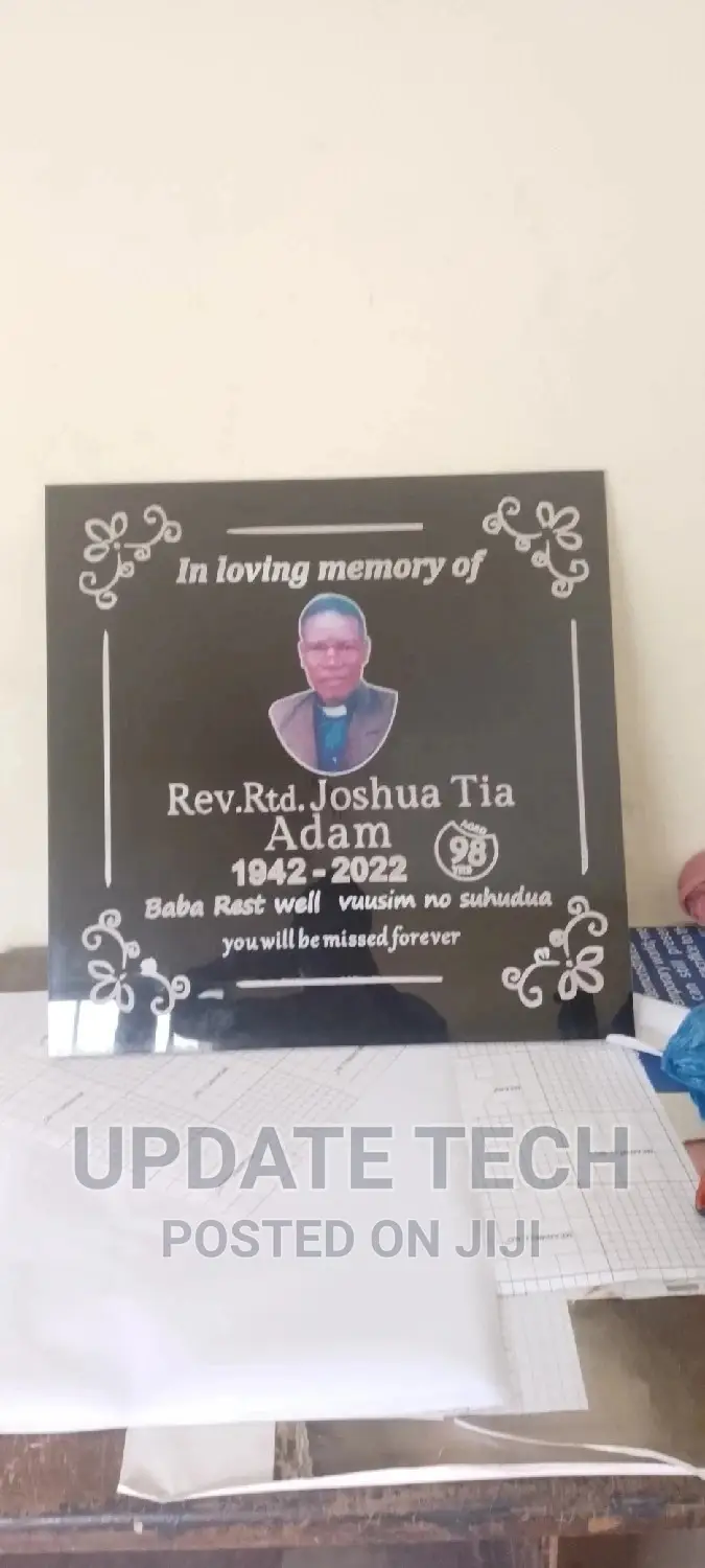 Engraving on Tiles for Tomb