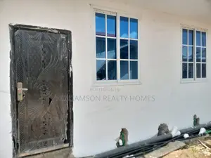 1bdrm Apartment in Community 18, Spintex for rent
