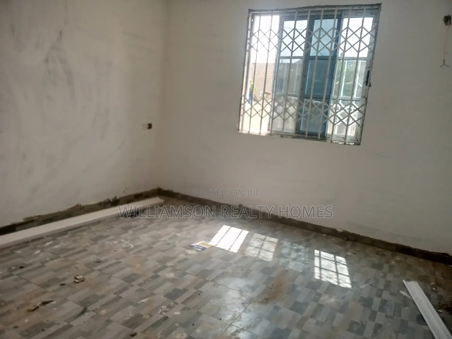 1bdrm Apartment in Community 18, Spintex for rent