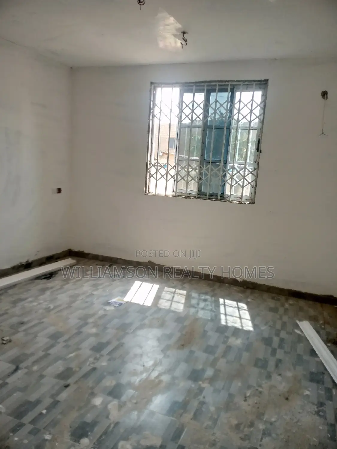 1bdrm Apartment in Community 18, Spintex for rent