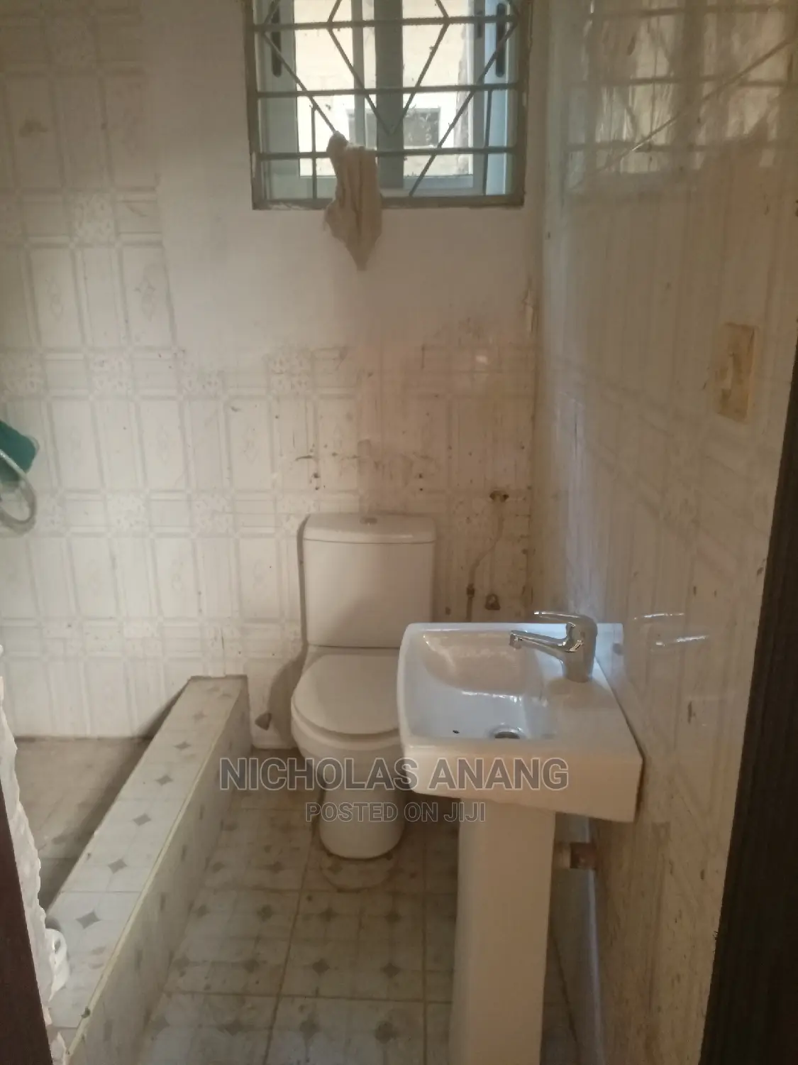 3bdrm Duplex in Don Nicky Properties, New Town for rent