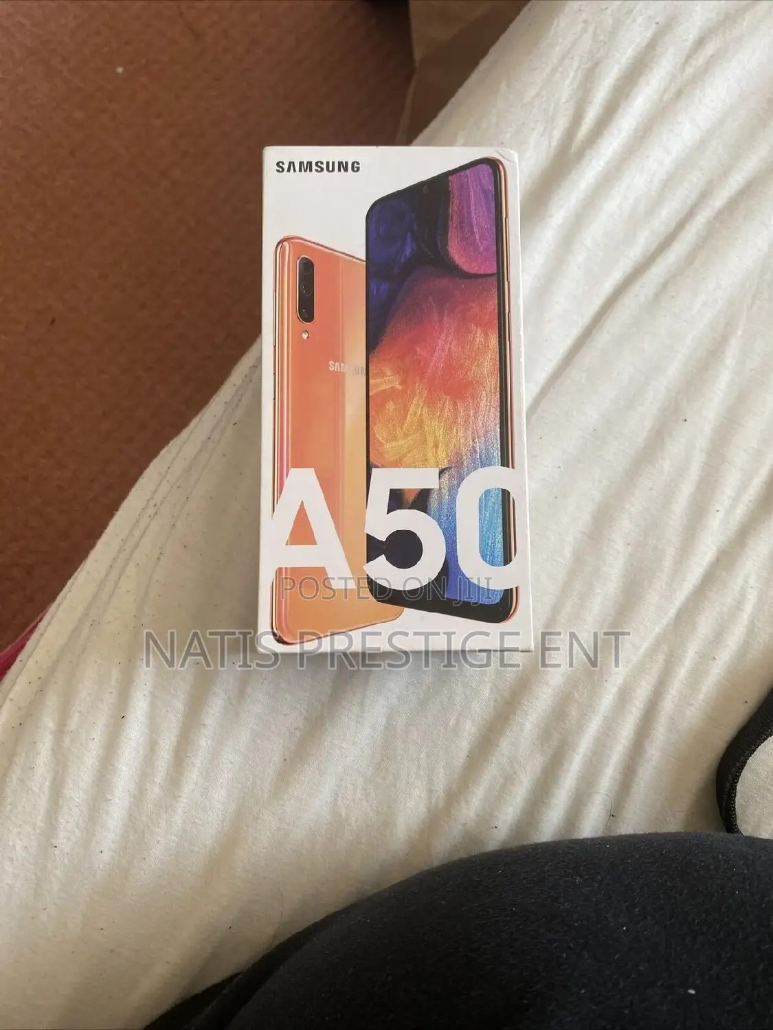 New Samsung Galaxy A50 128 GB Orange