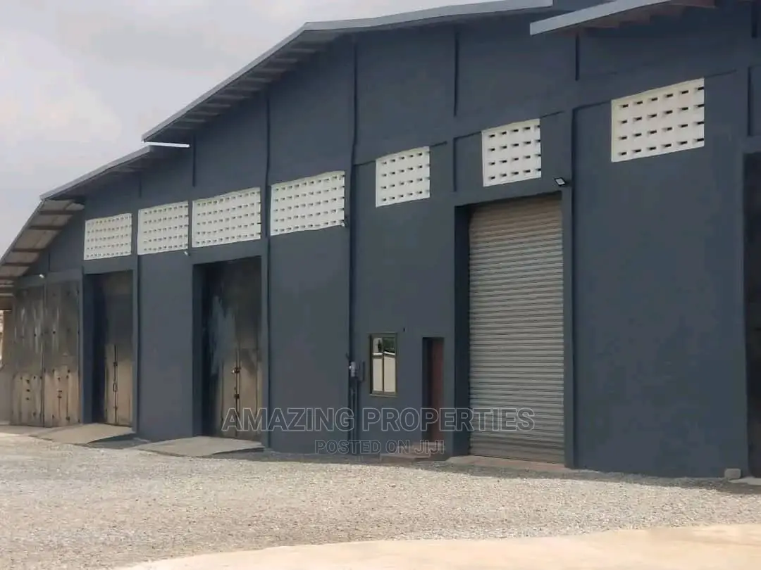 400 SQM Warehouse for Rent at Spintex
