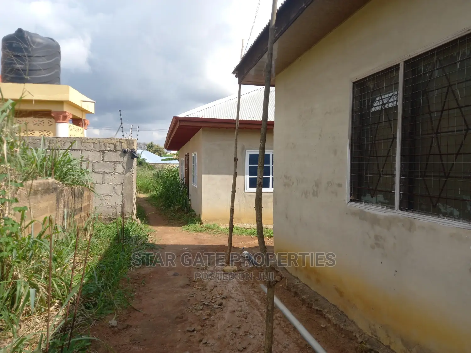 5bdrm House in Abrade, Mampongteng., Kumasi Metropolitan for sale
