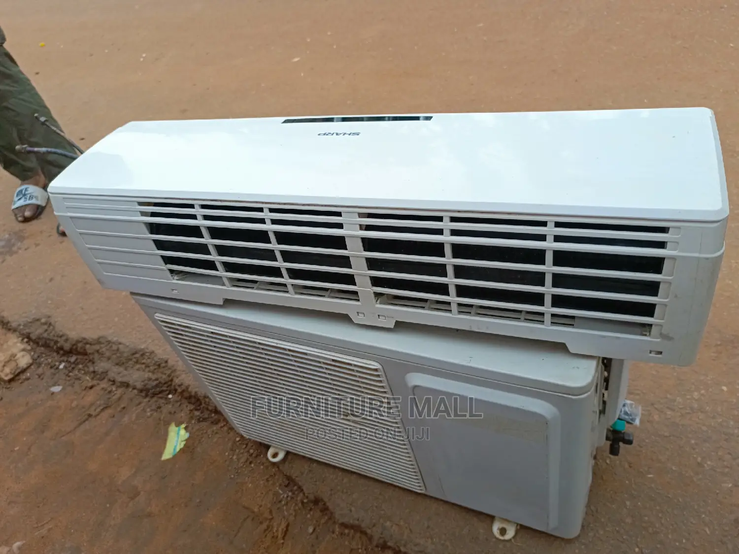 Classical 1.5 Air Condition in Perfect Condition 