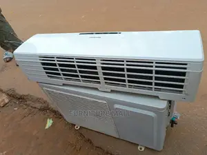 Classical 1.5 Air Condition in Perfect Condition 