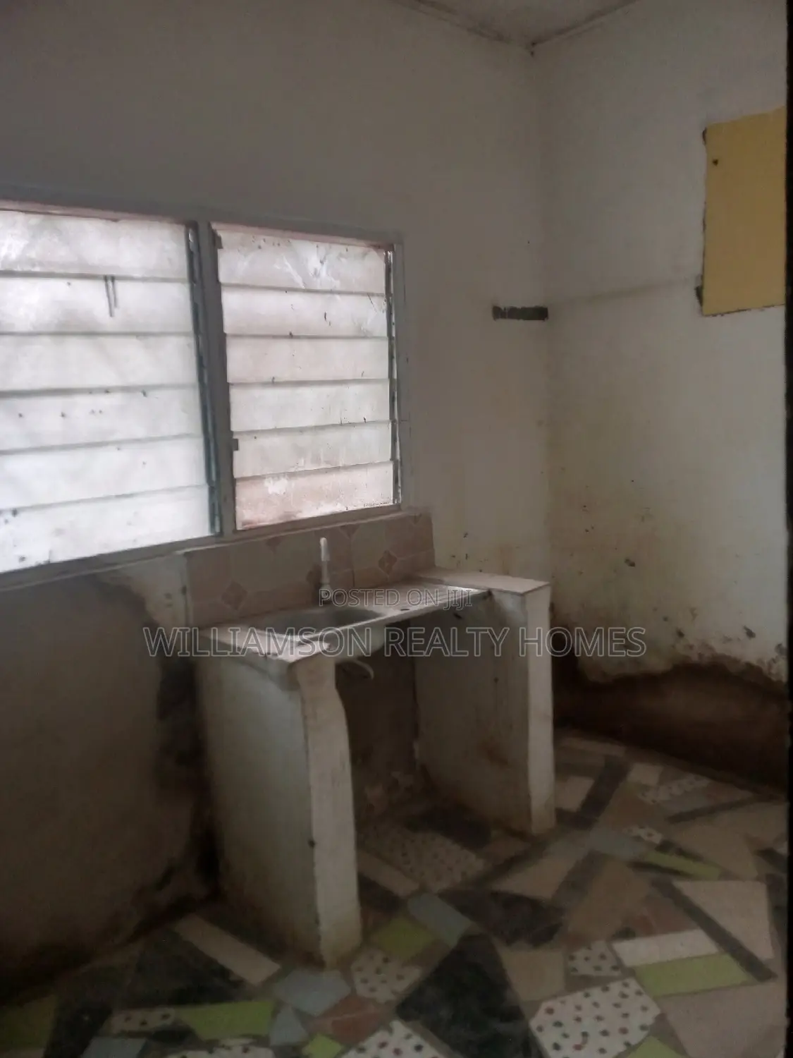 1bdrm Apartment in Regimanuel Estate,, Spintex for rent