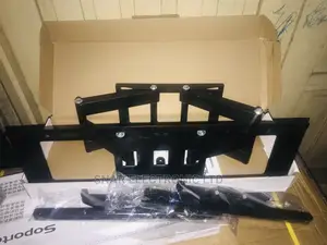 Effectively TV Wall Mount, Full Motion Swivel Tilt TV Mount