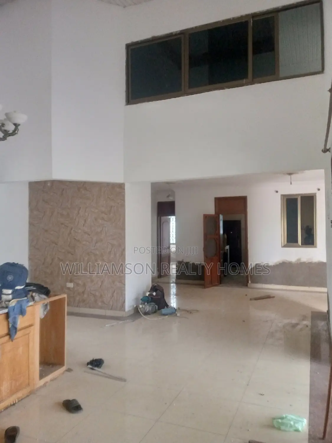 5bdrm House in Hfc Estate, Spintex for rent