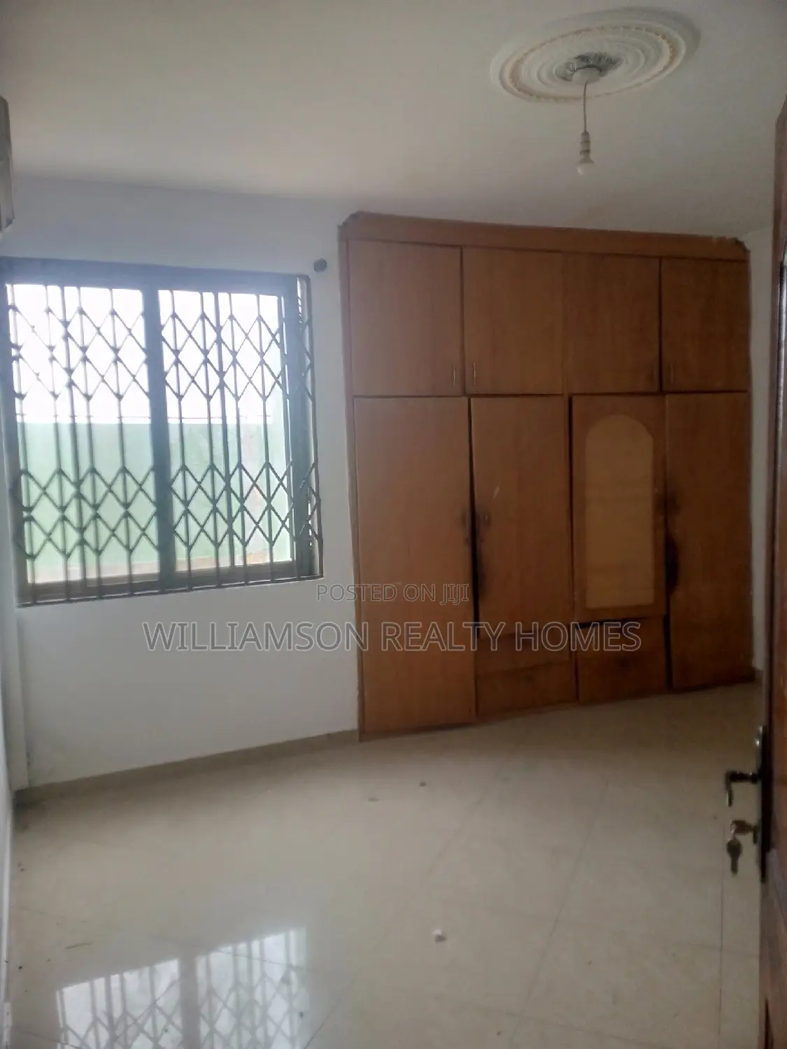 5bdrm House in Hfc Estate, Spintex for rent