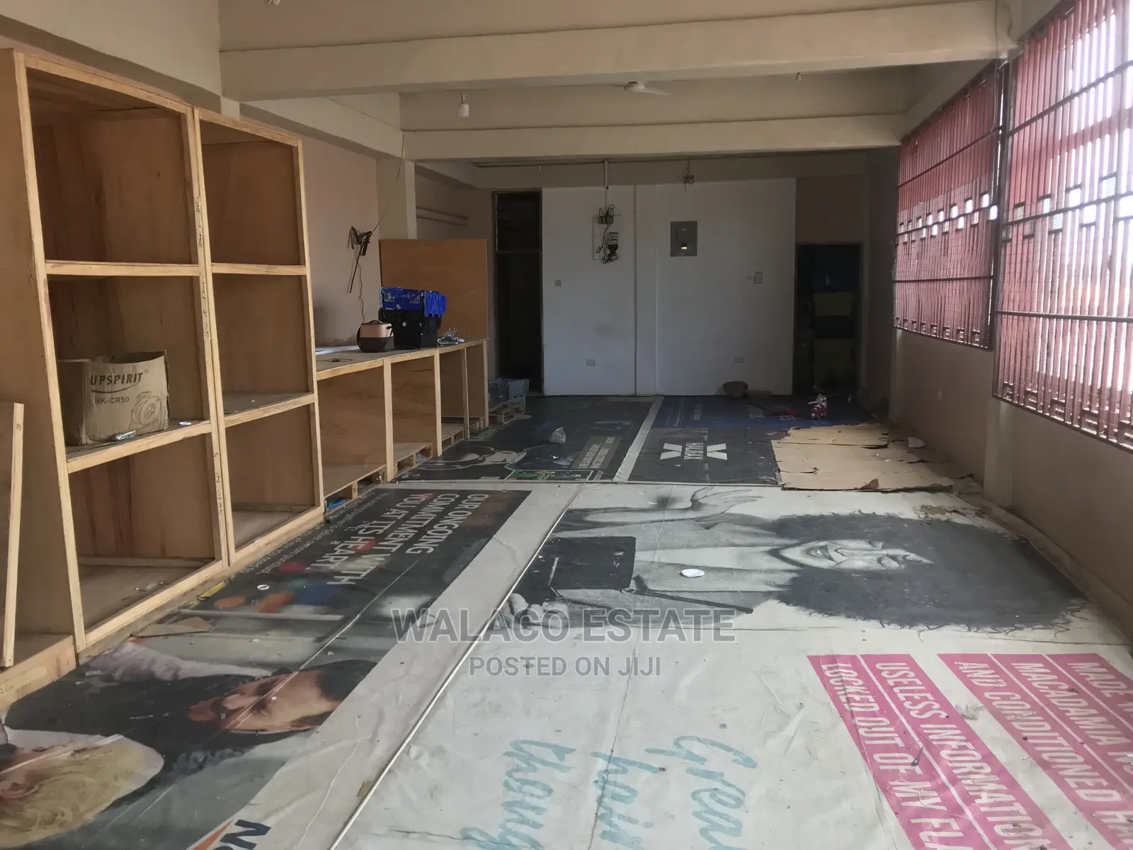 100square Metre Warehouse at North Kaneshie for Rent
