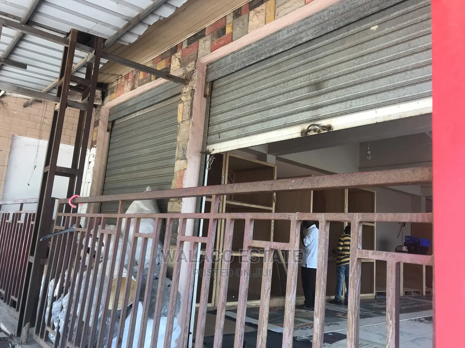 100square Metre Warehouse at North Kaneshie for Rent