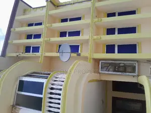 3bdrm Apartment in Ofankor for rent