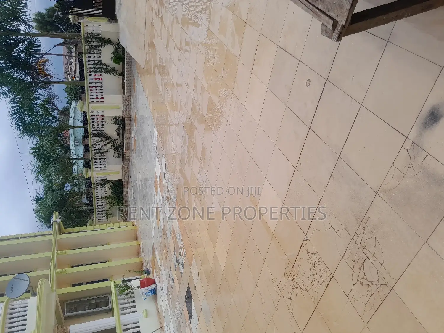 3bdrm Apartment in Ofankor for rent