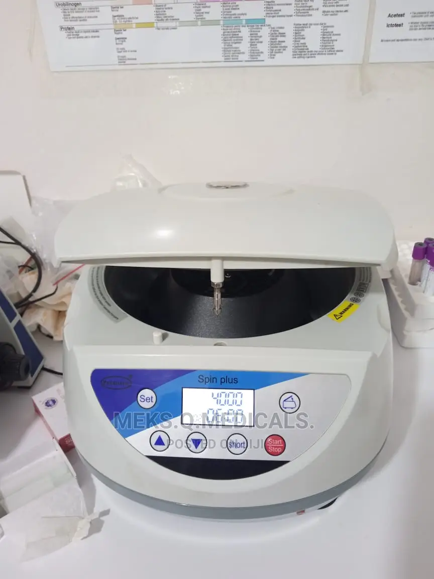 Centrifuge 6 Bucket Digital